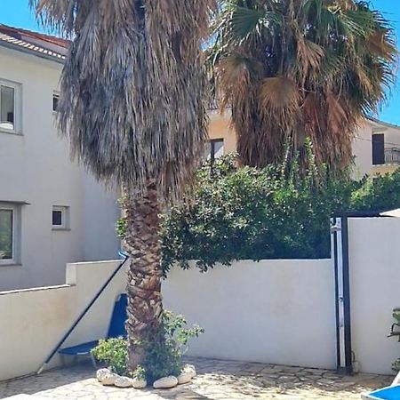 Apartments Priko Stari Grad  Buitenkant foto