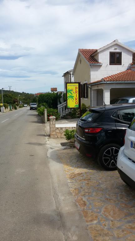Apartments Priko Stari Grad  Buitenkant foto